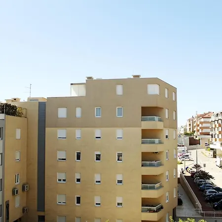 With A Parking Space - 15964 شقة