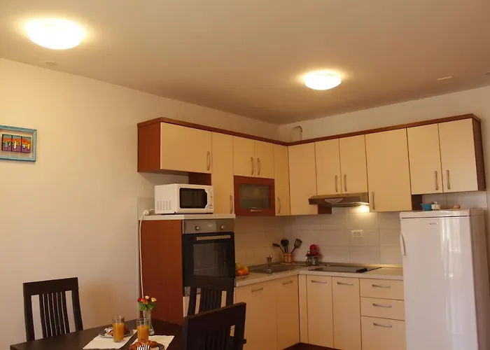 With A Parking Space - 15964 *